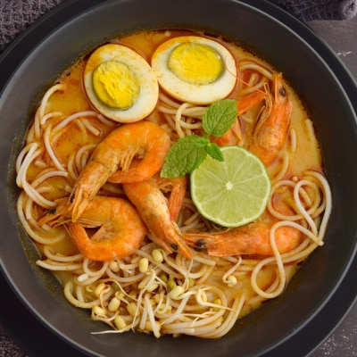 SINGAPOREAN CUISINE
